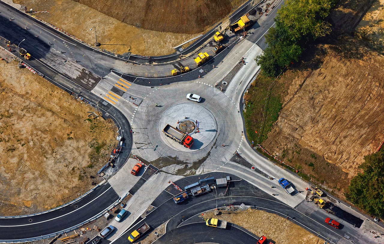 正阳县最新规划公路构建现代化交通网络，助力县域经济腾飞发展